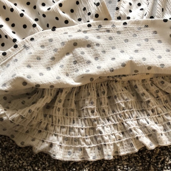 Zara Polkadot Plunge neckline Top - Picture 8 of 8